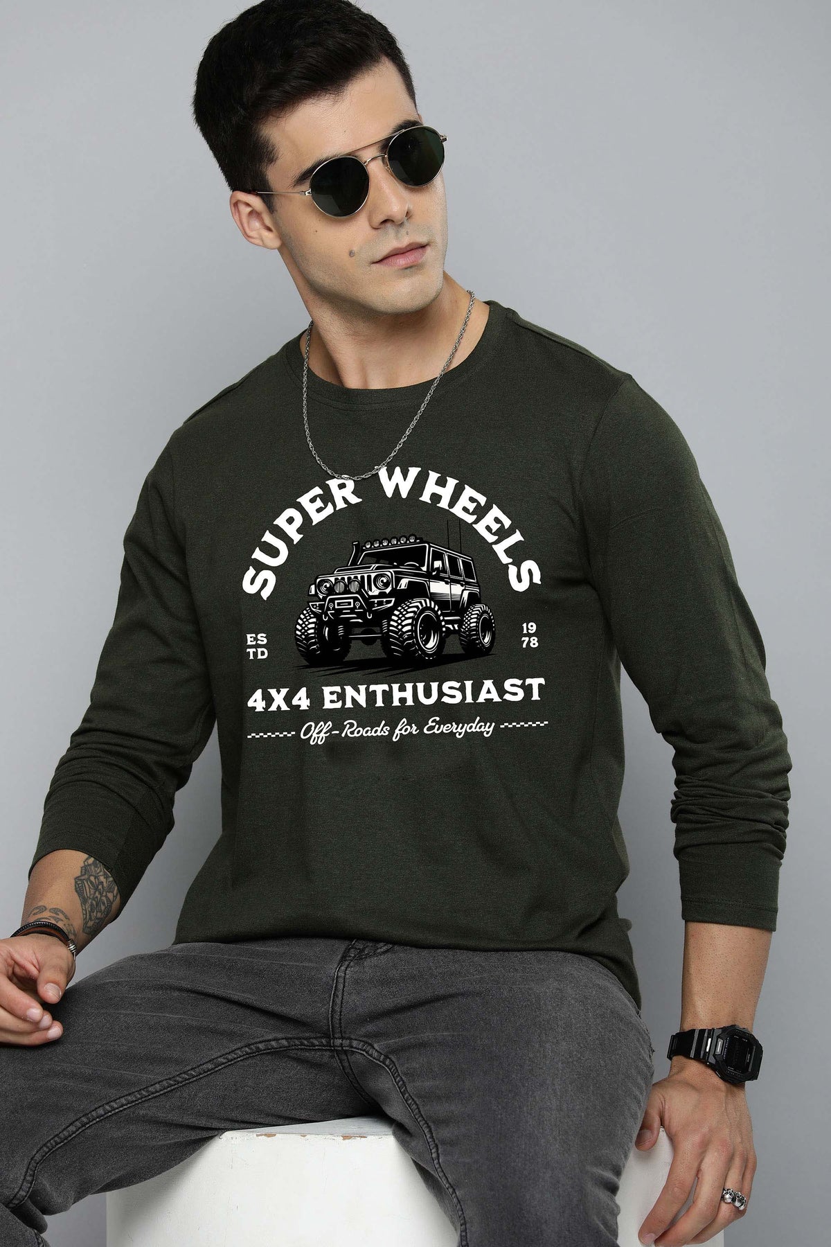 Mens Graphic Long Sleeve