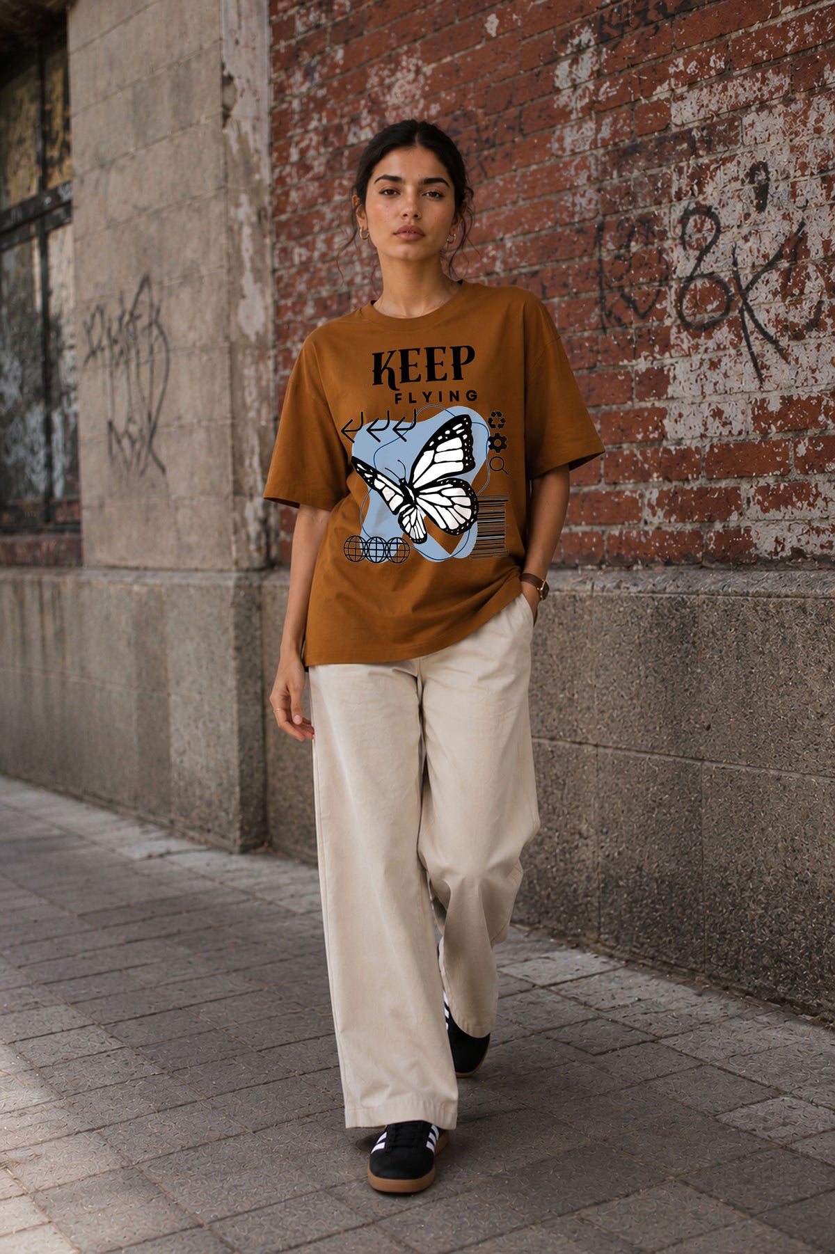 Graphic Oversized T-Shirt Keep Flying