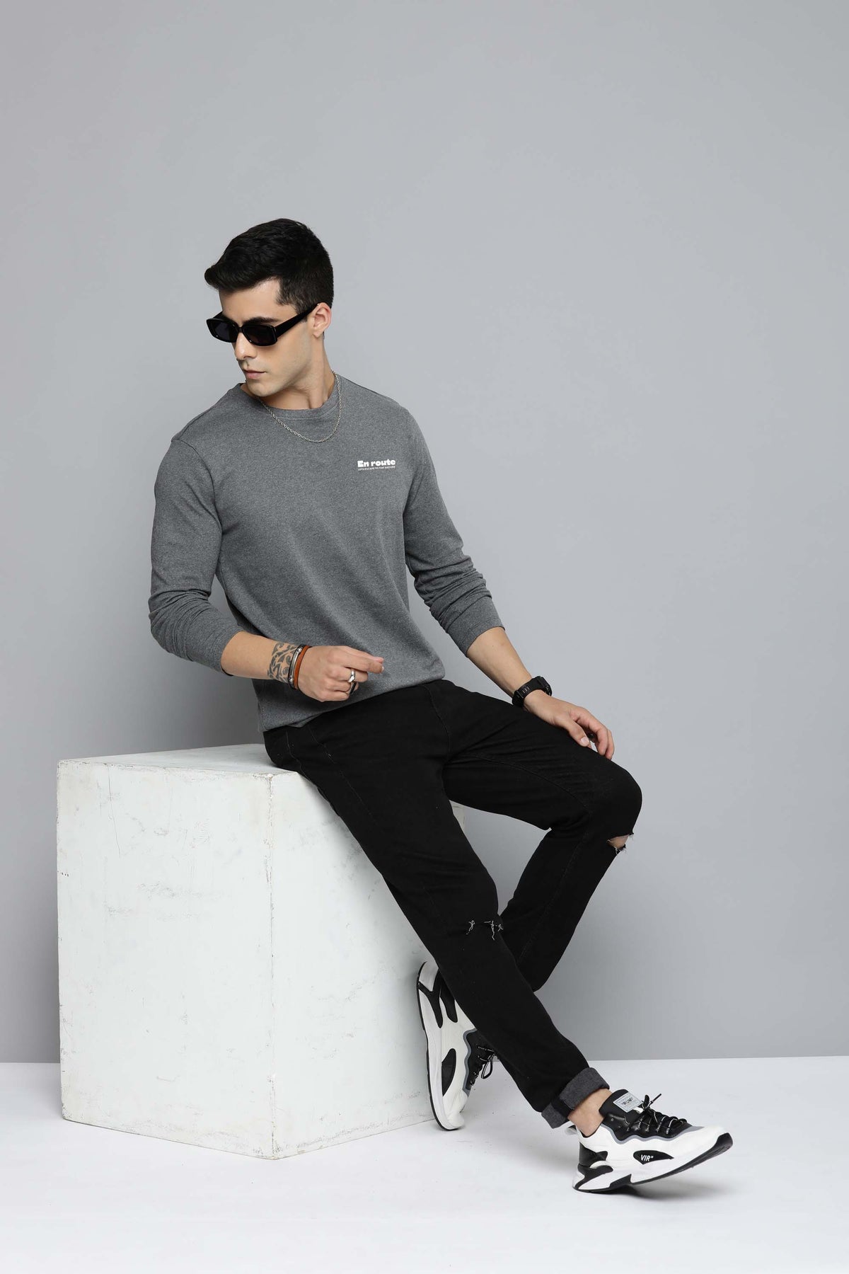 Mens Graphic Long Sleeve