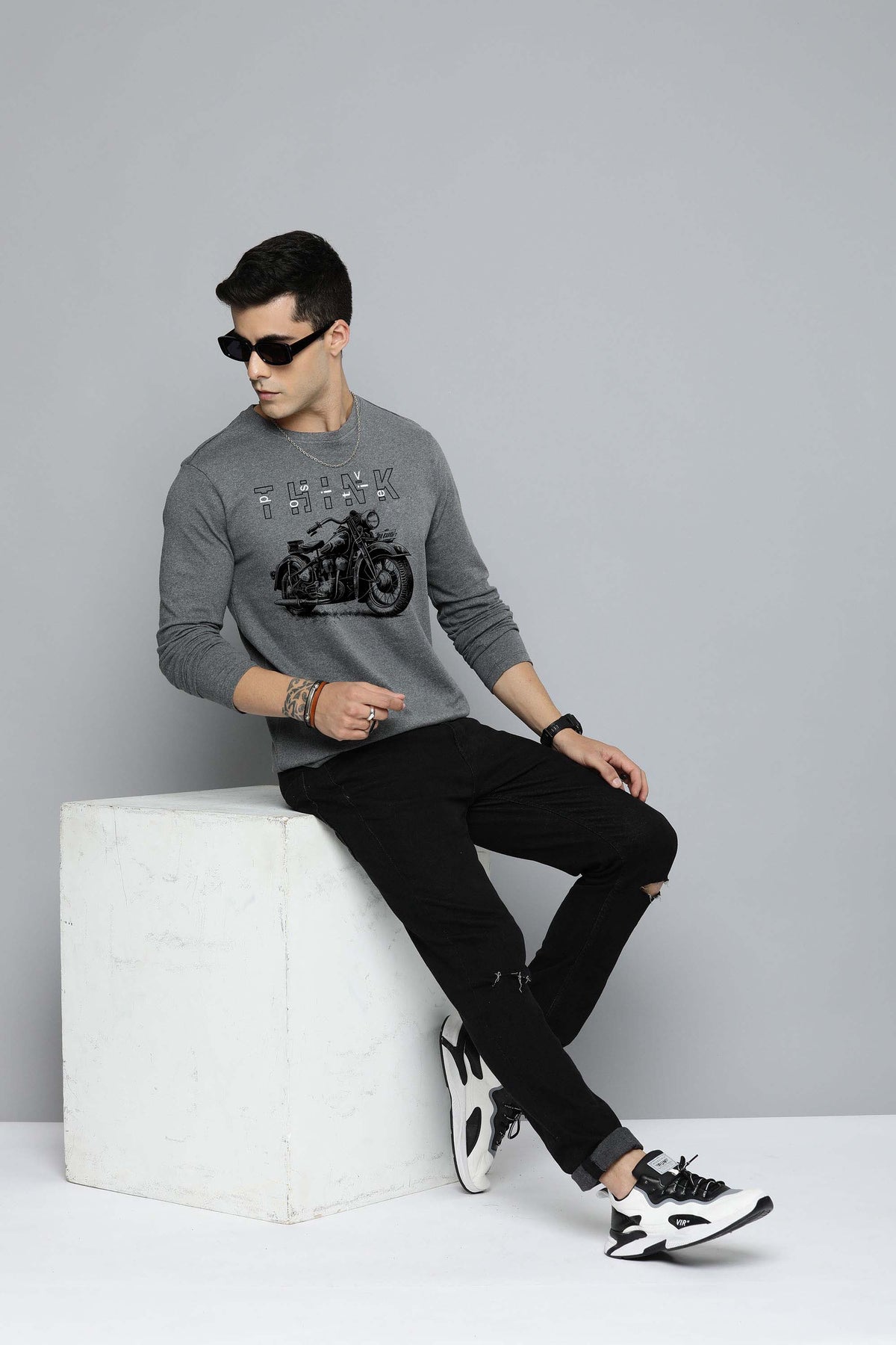 Mens Graphic Long Sleeve