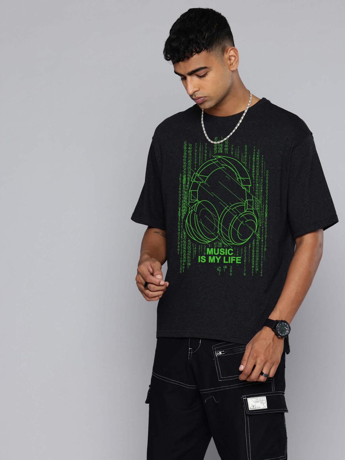 Graphic Oversized Headphone Print Tshirt